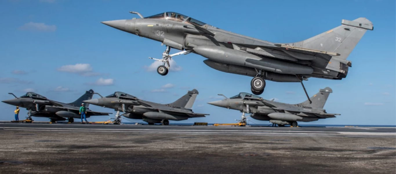 Charles de Gaulle: Στη Μεσόγειο για «μη προσδιορισμένη αποστολή» - Έντονη κινητικότητα από την τουρκική Αεροπορία